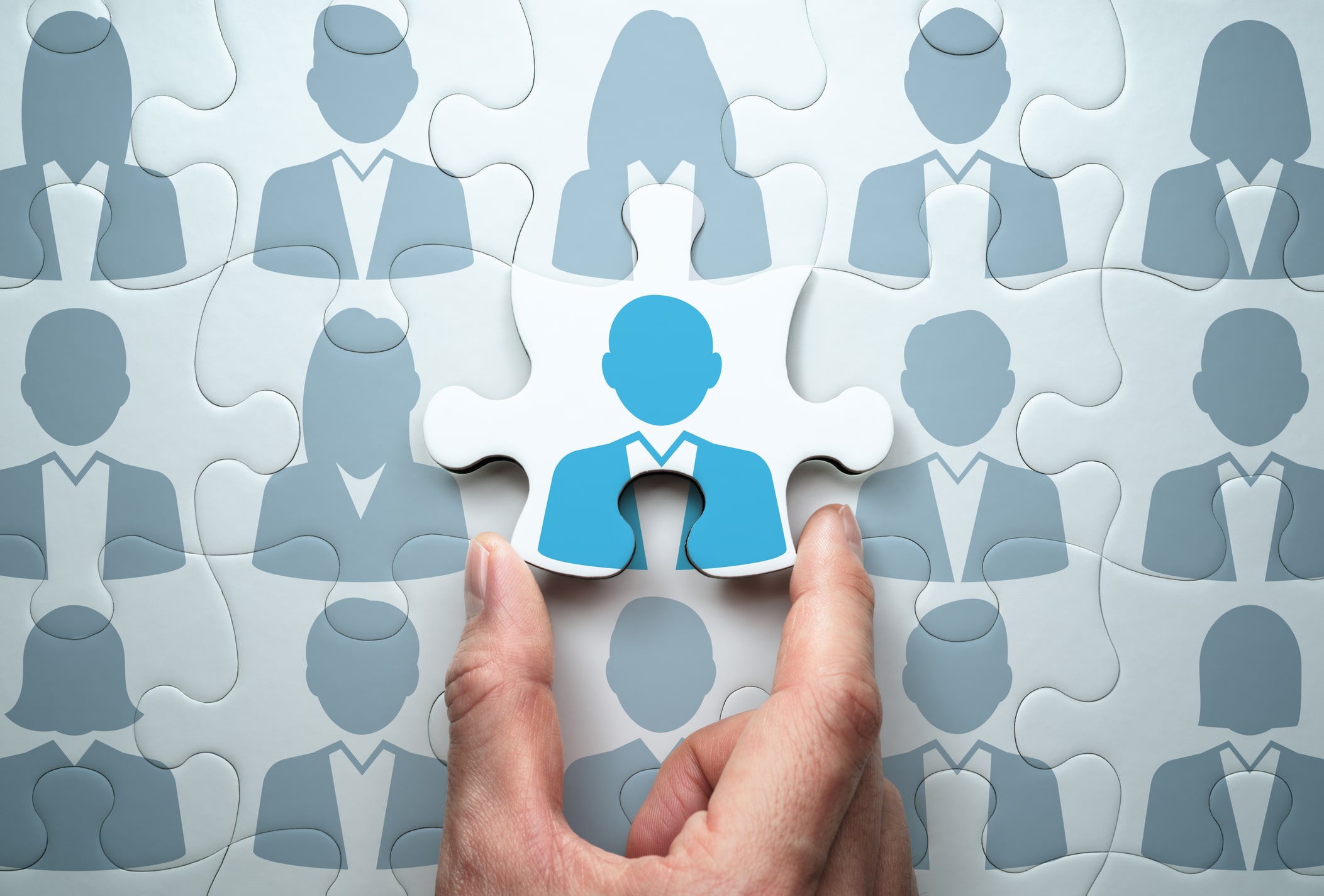 The right person for recruitment in the labor force from Romania, staff brought from Asia